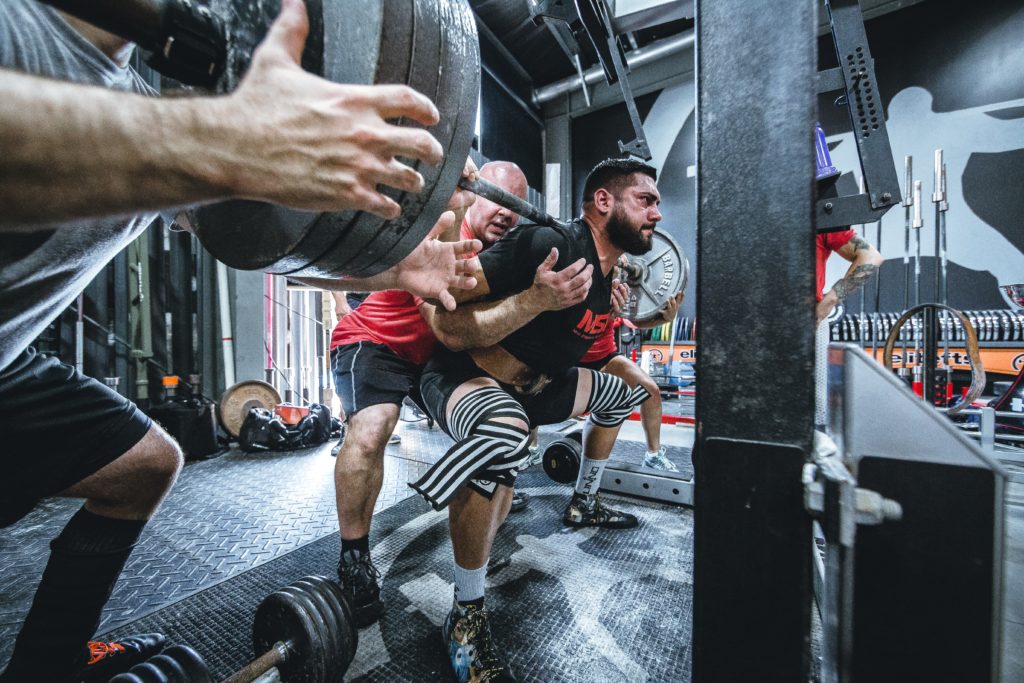 You probably shouldn't try to do 32 reps with 90% of your max